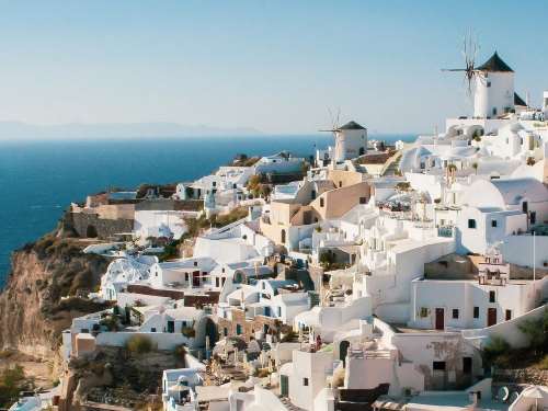 Private flights to Greece